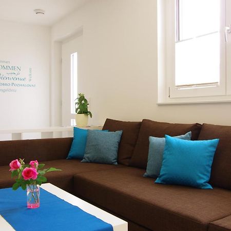 לורך אם ריין Apartment 541 מראה חיצוני תמונה